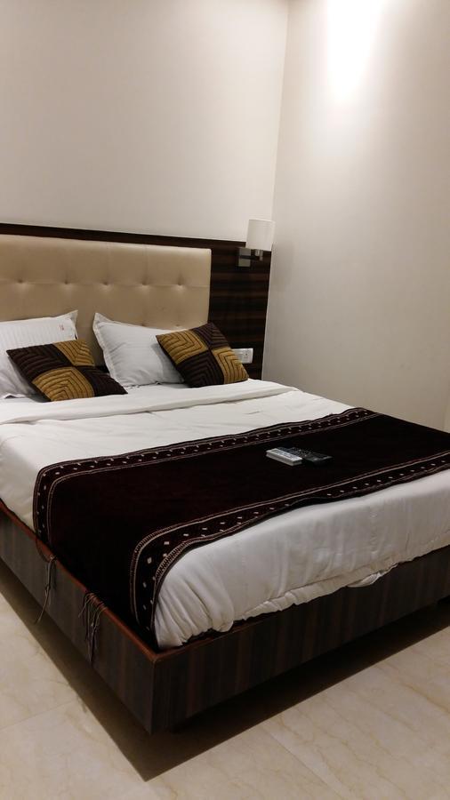 מומביי Hotel Golden City מראה חיצוני תמונה